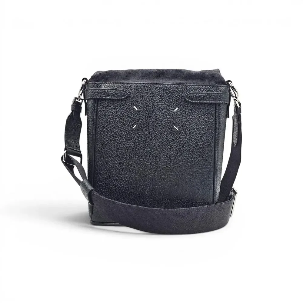 Maison Margiela Men's Shoulder Bag Black Leather Crossbody Bag - NWT $1800